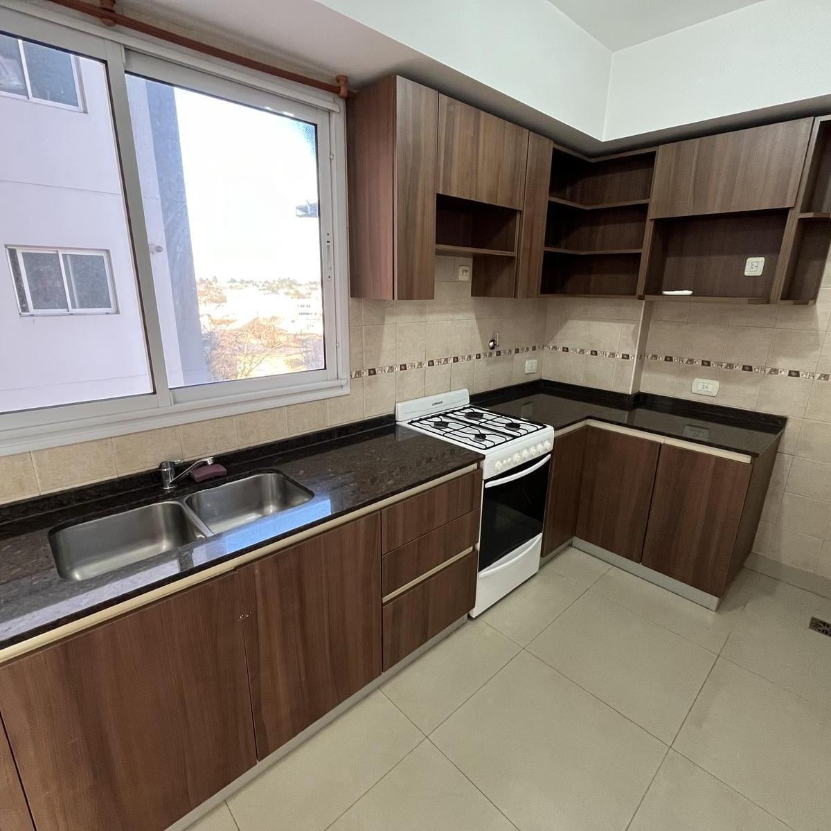 Foto de Av. Alte. BROWN 3335, Temperley Este - ALQUILER DEPARTAMENTO DE DOS, imagen 5