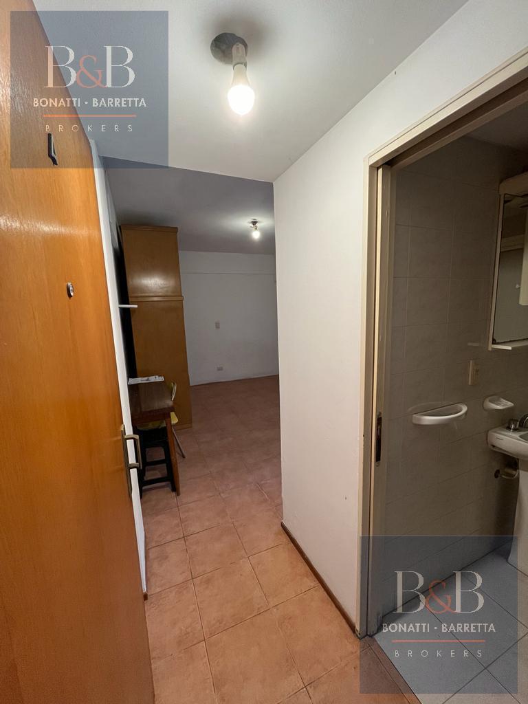 Foto de Pichincha 206, Temperley Oeste, Barrio Inglés - DEPTO 1 AMB en PB, imagen 3