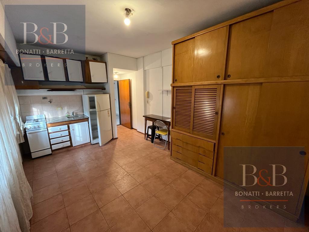 Foto de Pichincha 206, Temperley Oeste, Barrio Inglés - DEPTO 1 AMB en PB, imagen 4