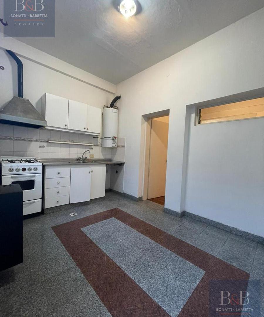 Foto de H. Yrigoyen 7258/60, Banfield - PH en Planta Baja 2 AMB - sin expensas, imagen 2