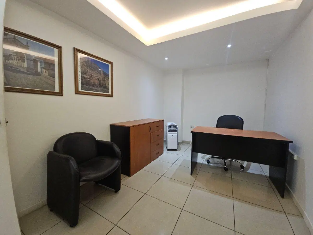 Oficina en Nueva Córdoba 3