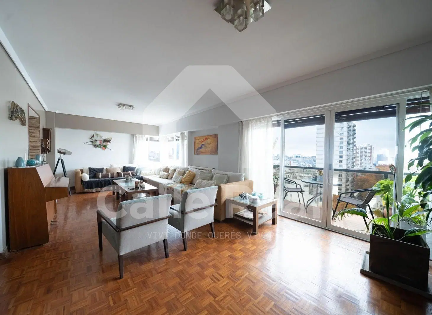 Departamento en Belgrano piso alto 2