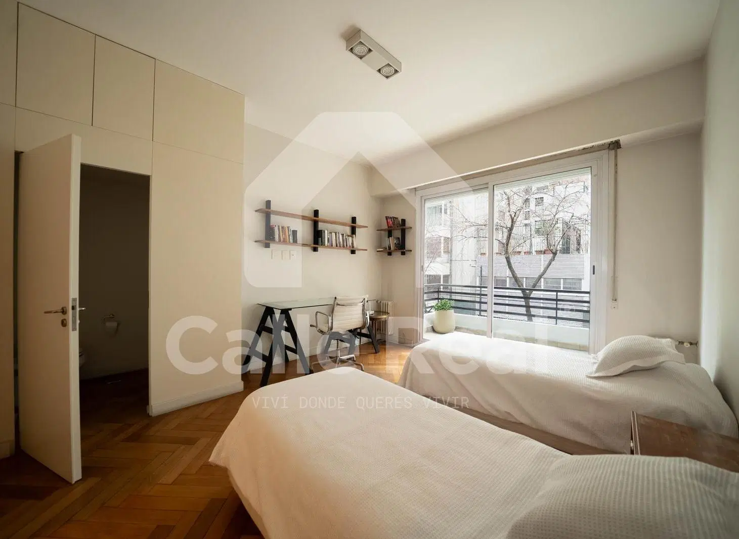 Departamento 3 ambientes en Libertador y Godoy cruz 4