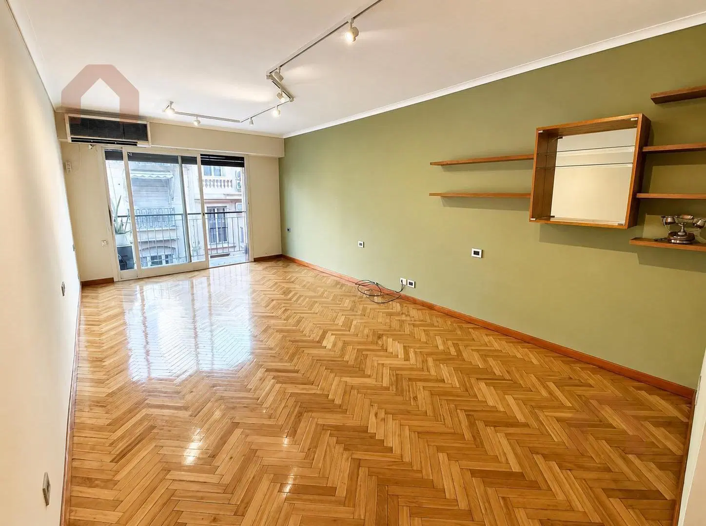 Departamento tres ambientes   dependencia en Alquiler en recoleta 3