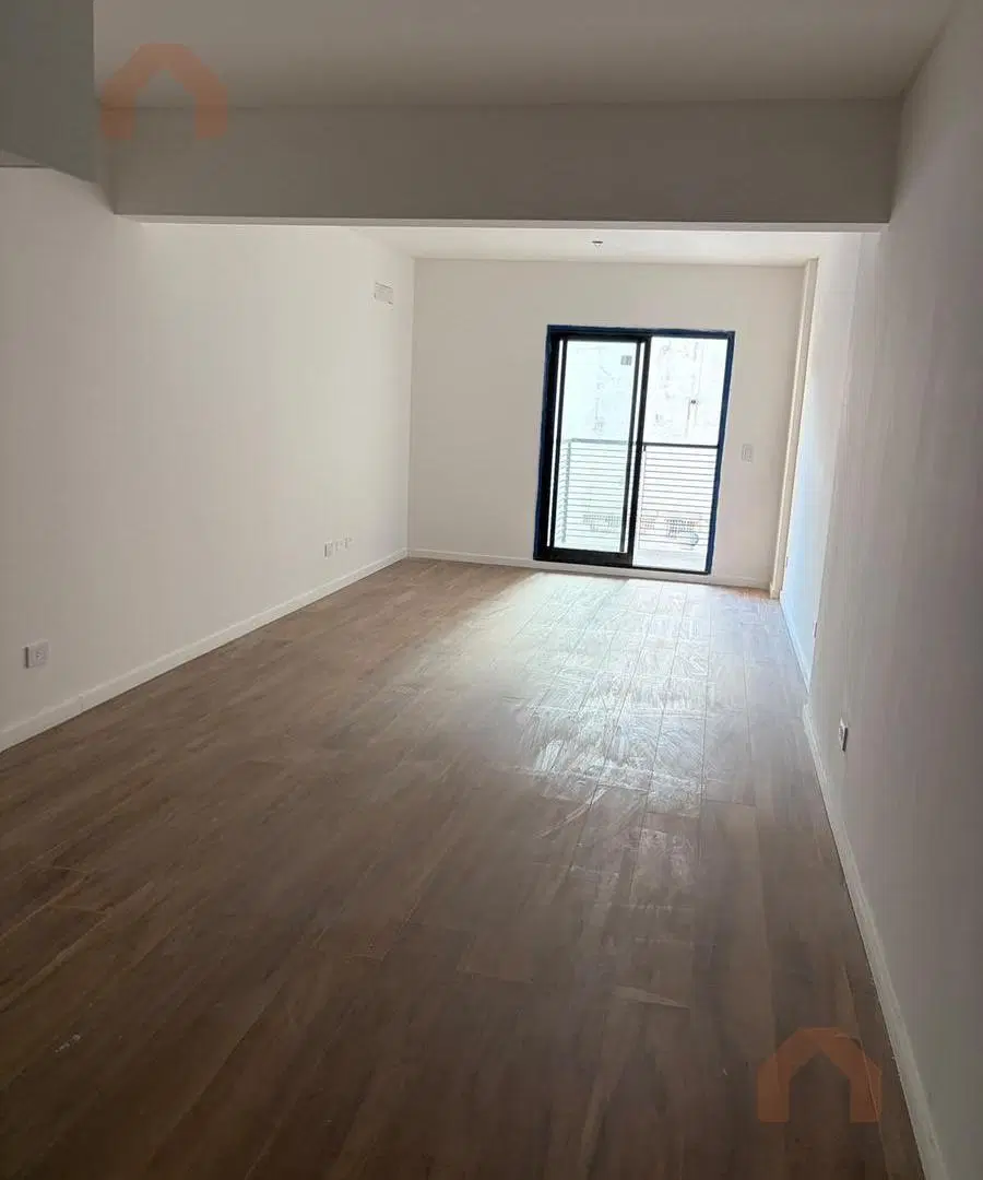 Departamento Monambiente en Venta en Microcentro con Cochera 4