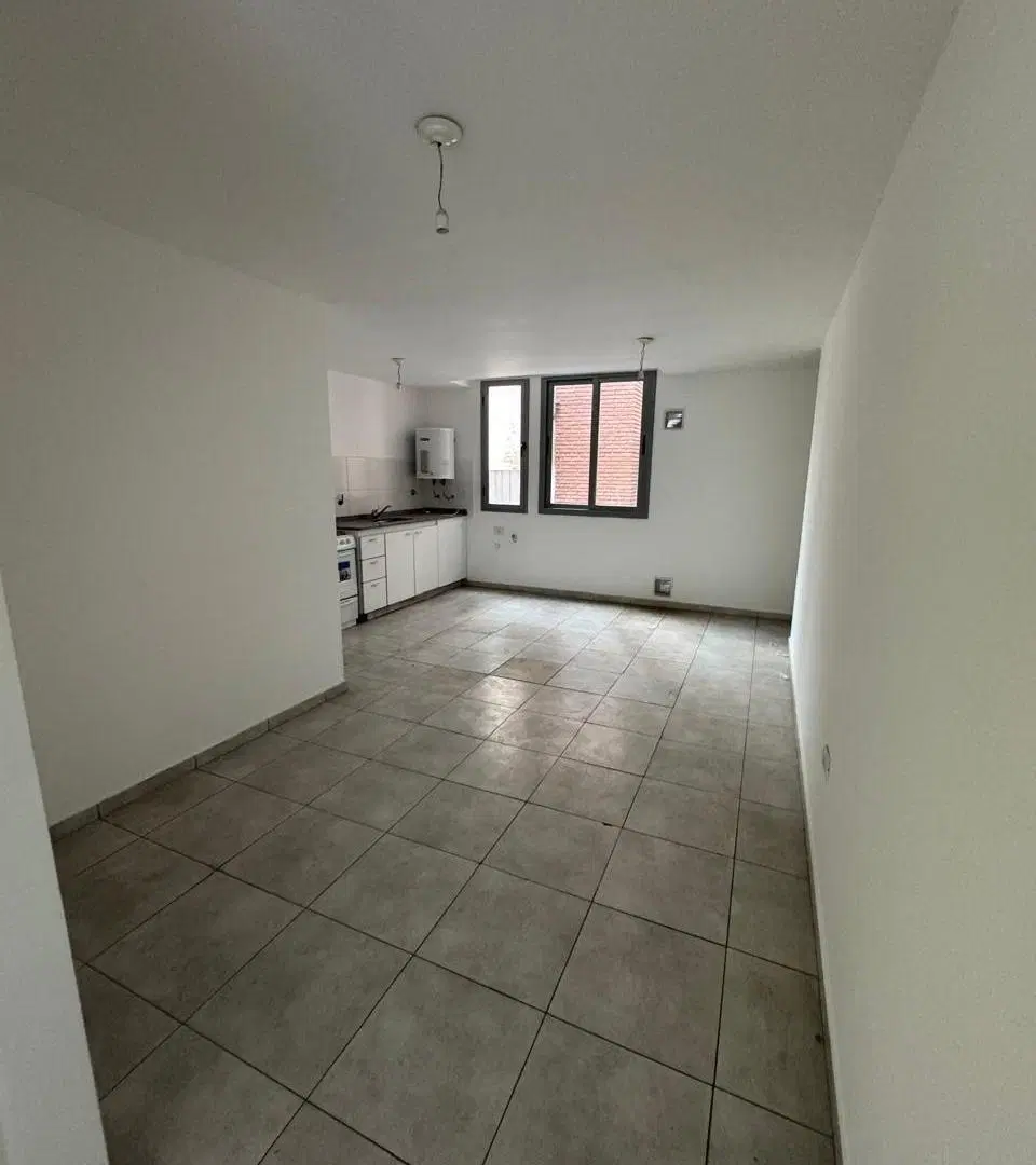 Departamento un dormitorio en alquiler Balcarce 346, Barrio Centro 3