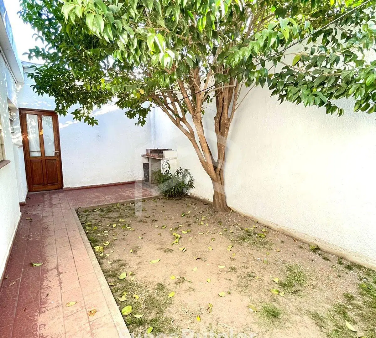 Venta Hermosa Casa Clasica En B ° Rogelio Martinez 3 Dorm. 4