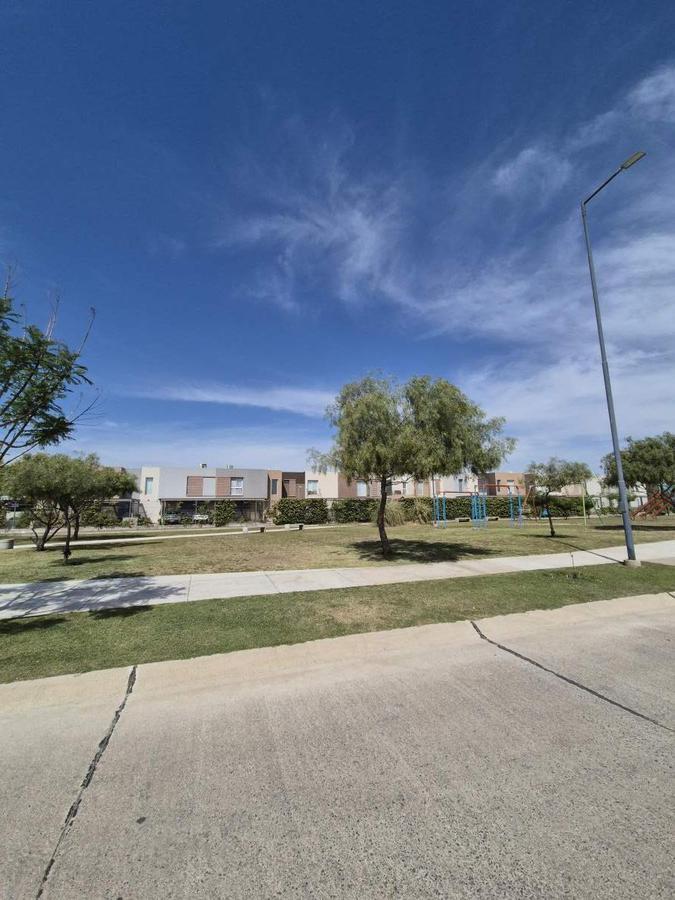 DOCTA LOTE EN VENTA ETAPA AVENIDA