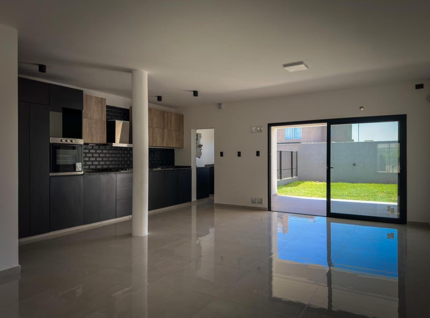 DOCTA Duplex en VENTA 3 Domitorios 2 Baños