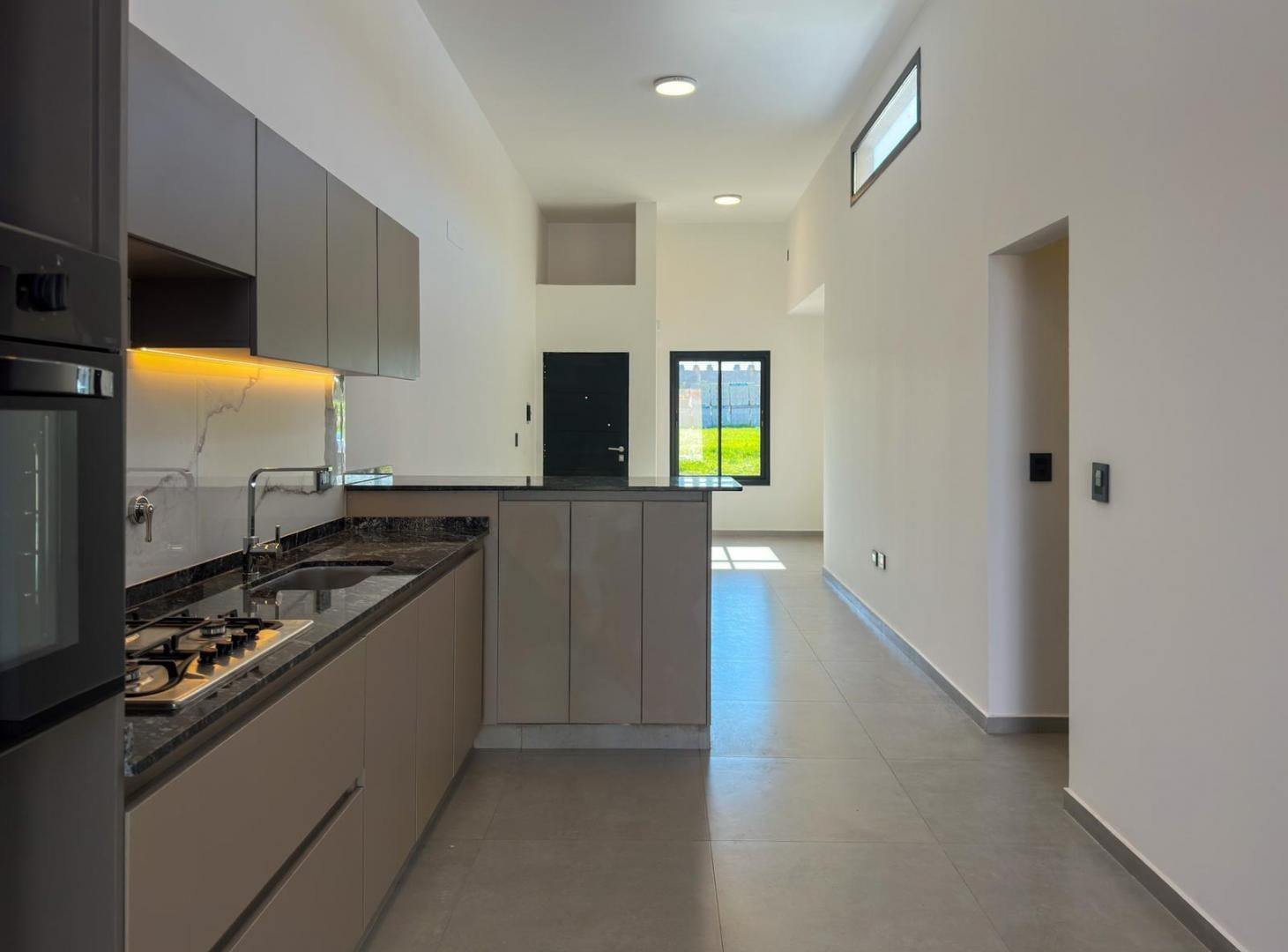 DOCTA Duplex en VENTA 2 Dormitorios 2 baños PLANTA BAJA