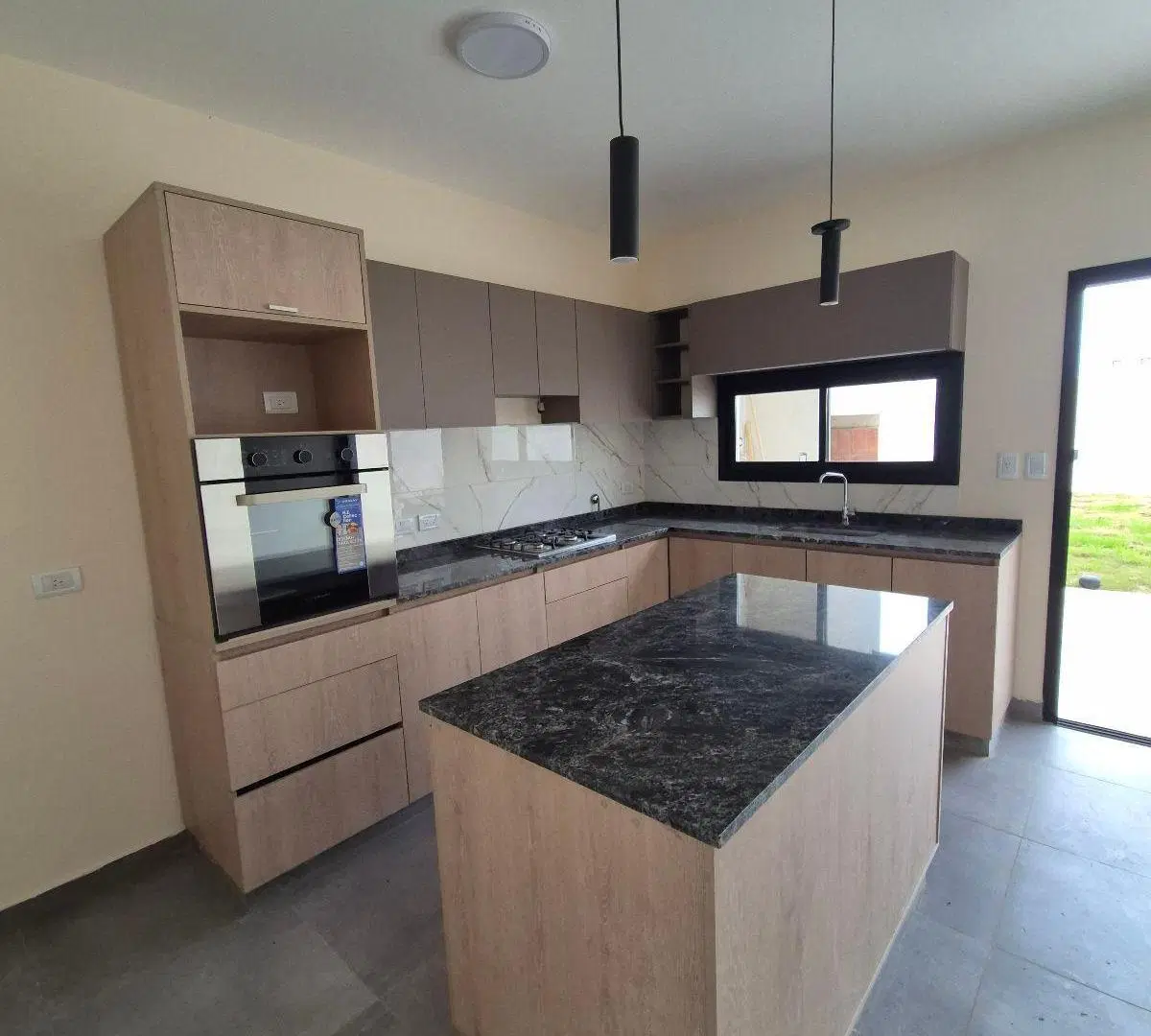 Docta DUPLEX 3 Dormitorios - ZONA CON SERVICIOS 4
