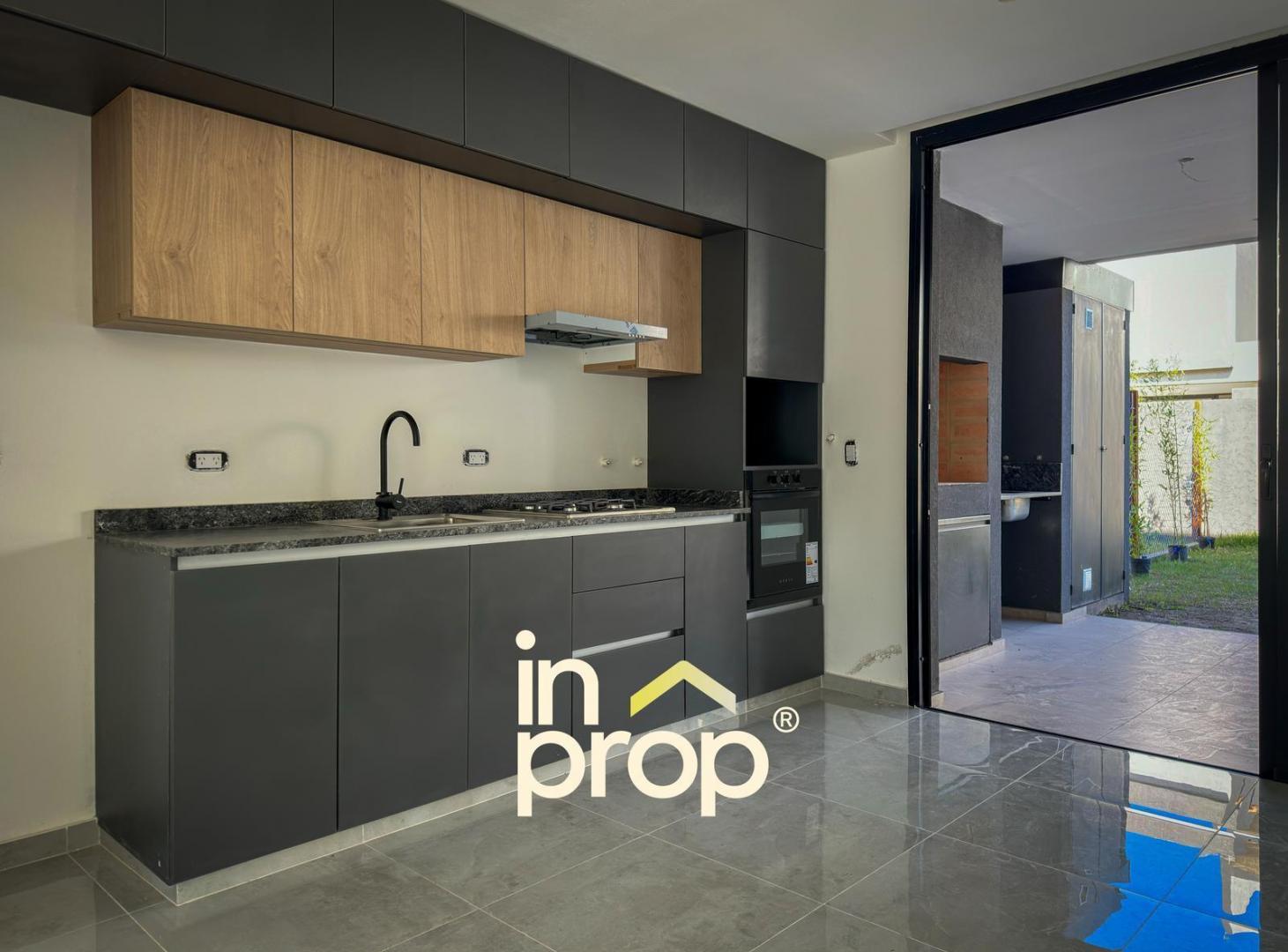 Foto de DOCTA Duplex en VENTA 2 dormitorios 2 baños, imagen 3