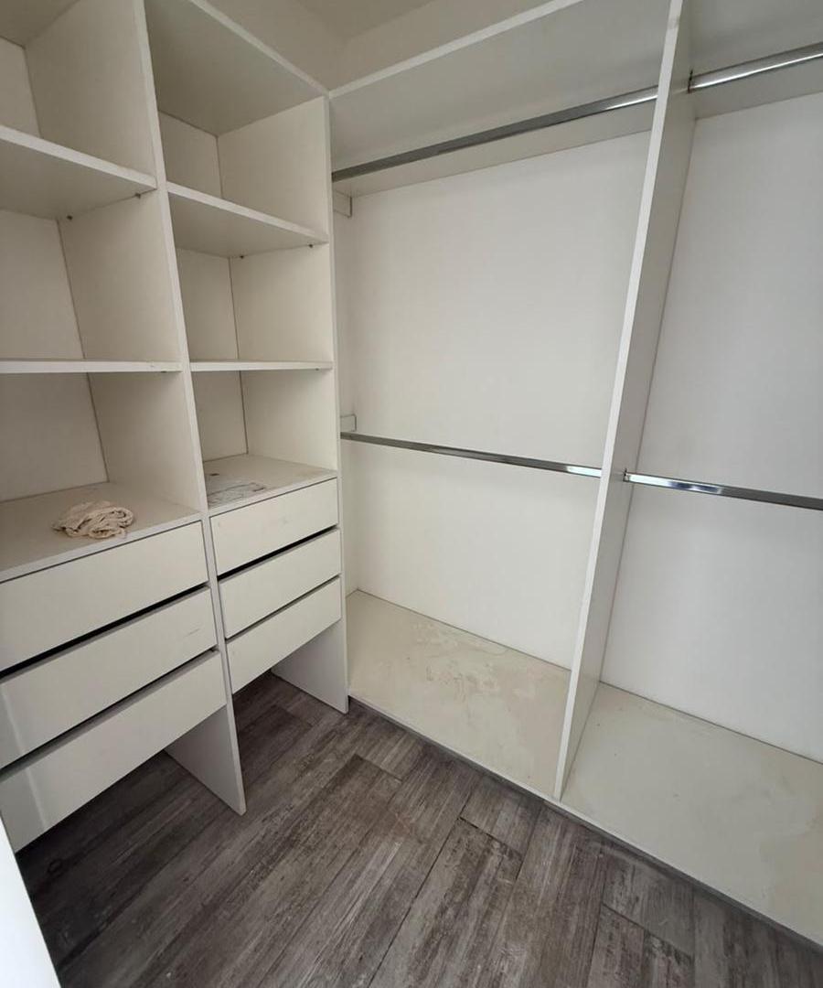 Foto de DUPLEX 3 DORMITORIOS 3 BAÑOS ZONA CONSOLIDADA CATEGORIA, imagen 3