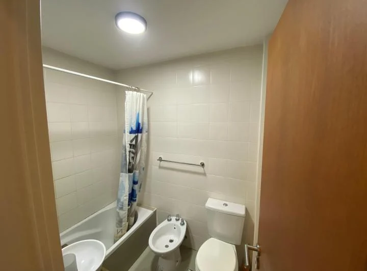 Monoambiente en Alquiler, calle 43 e/ 10 y 11, La Plata 4