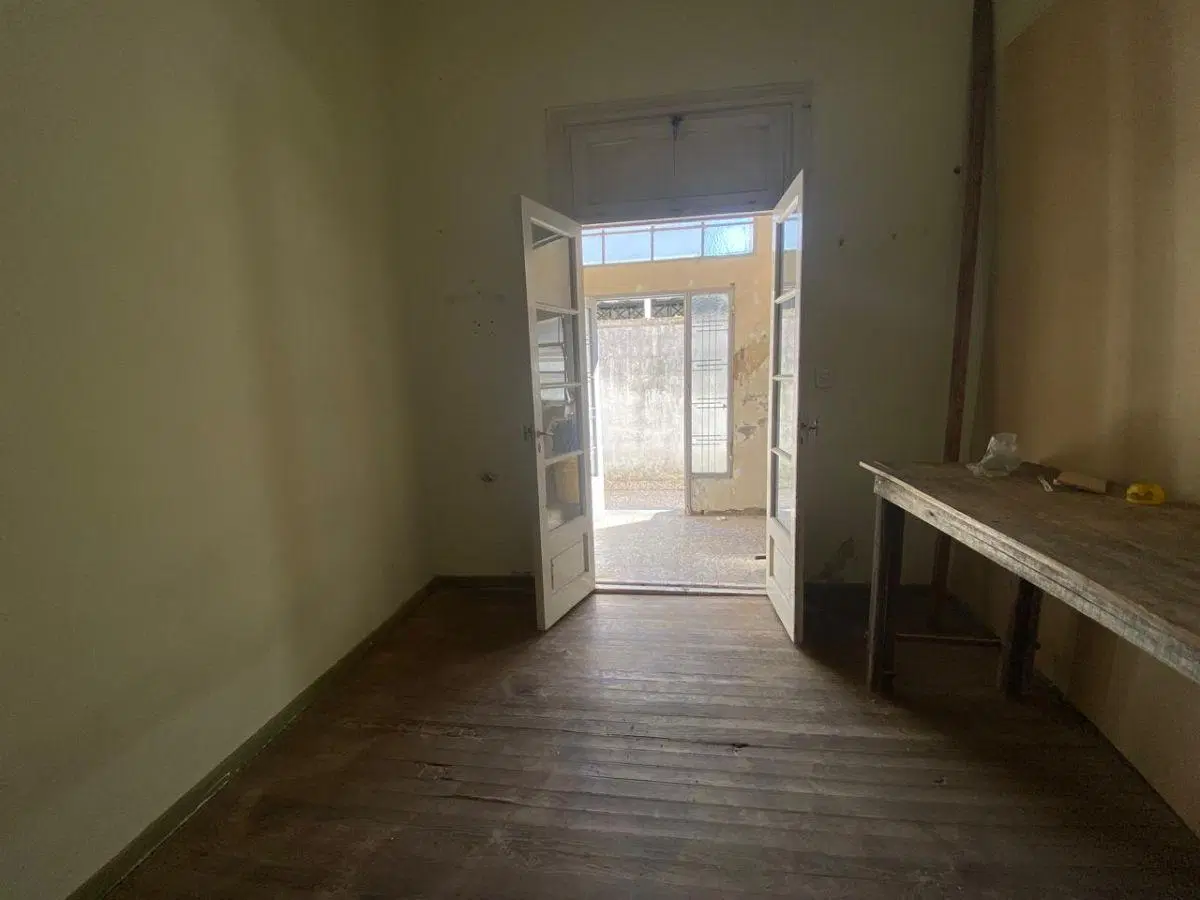 PH en venta con 6 habitaciones de 138 m² mas fondo con verde en La Plata 3