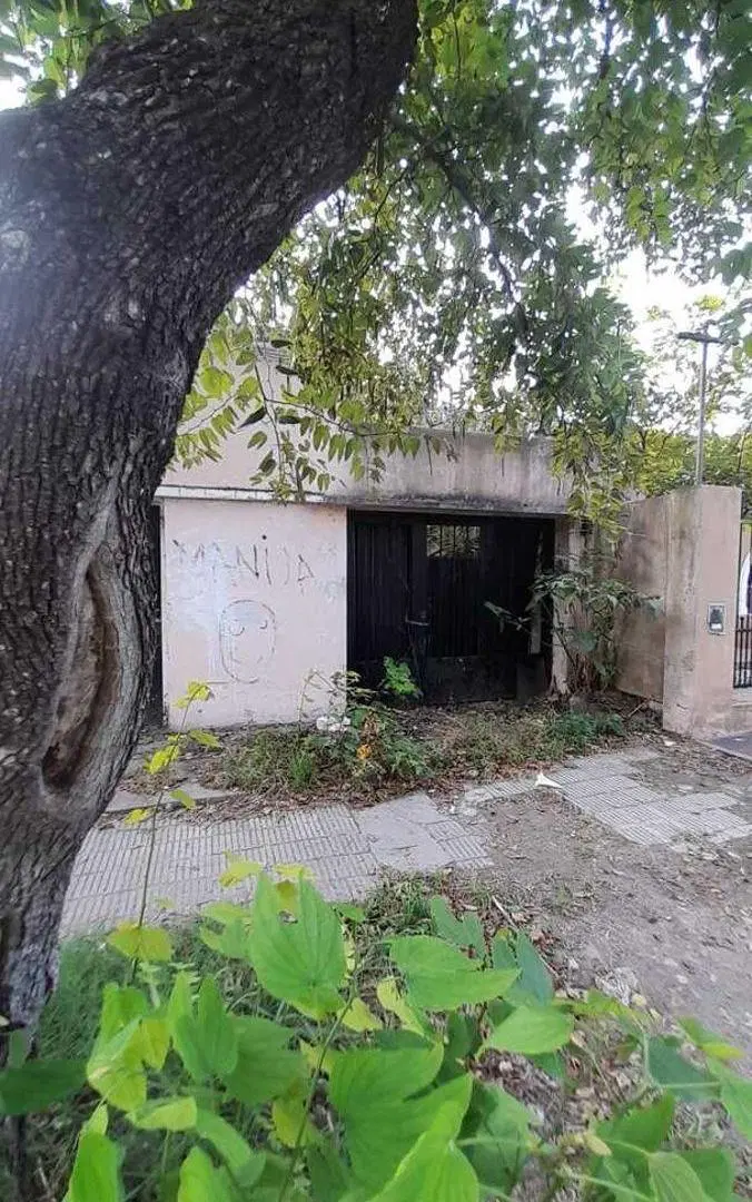 Se vende lote de 275 m2 sin edificaciones y plano para desarrollo de UF tipo dúplex 5