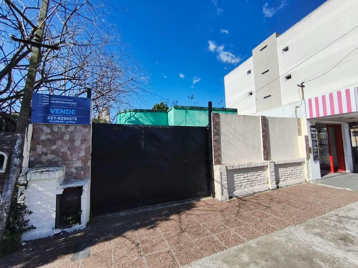Foto de Lote en venta de 263.56 m2 en entorno residencial de i8.56 x 30.79 a, imagen 3