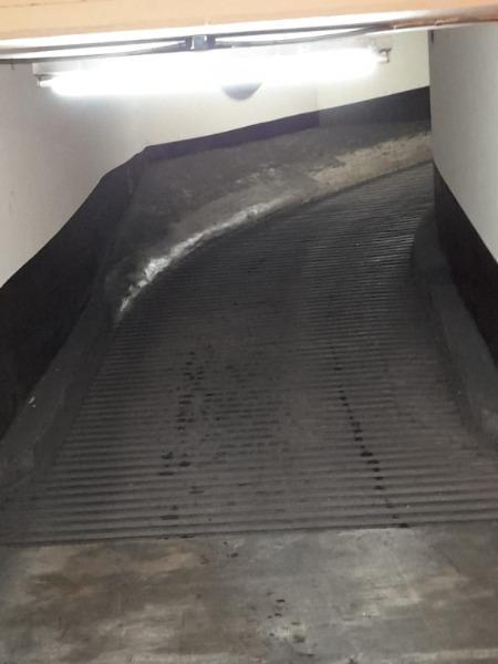 Foto de VENTA COCHERA FIJA - PLAZA COLON, imagen 5