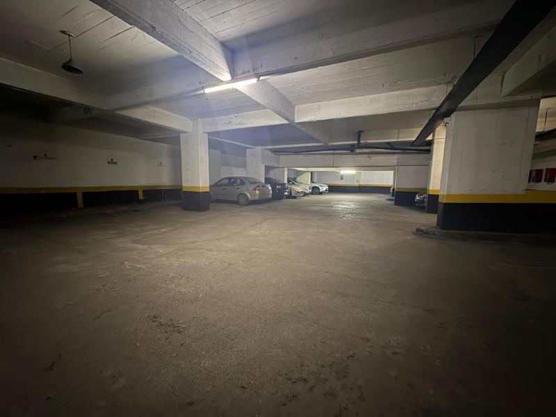 Foto de VENTA COCHERA - PLAZA COLON, imagen 4