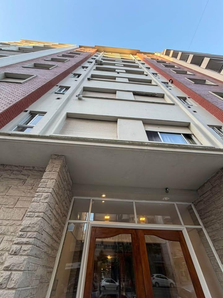 Foto de USD 34.900 | MONOAMBIENTE | 9° PISO | CONTRAFRENTE | AV. COLÓN 1500, imagen 1