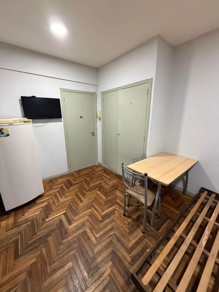 Foto de USD 34.900 | MONOAMBIENTE | 9° PISO | CONTRAFRENTE | AV. COLÓN 1500, imagen 3