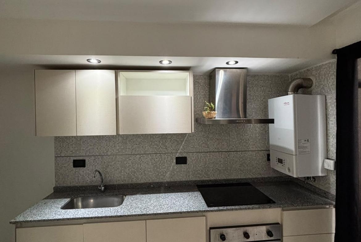 Foto de USD 64.900 | PH EN PLANTA BAJA | RECICLADO A NUEVO | JARDÍN PROPIO |, imagen 2