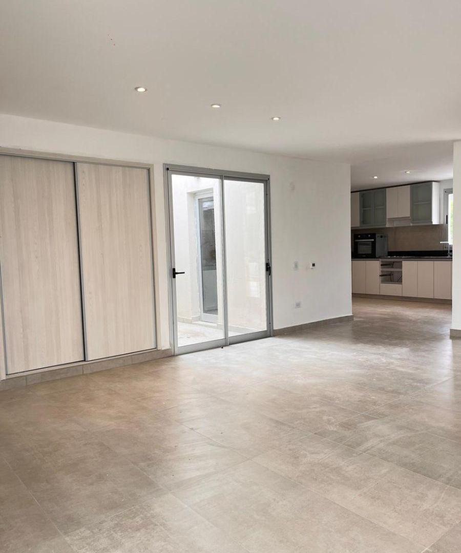 Foto de Casa con 2 dormitorios en alquiler con 500 m² en Alba De Tanqay, imagen 3