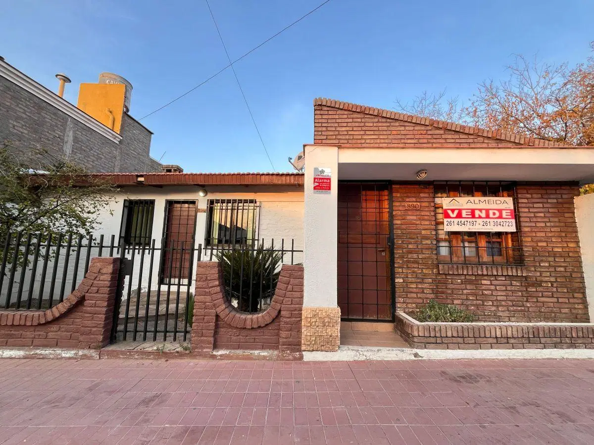 Casa a la venta en Dorrego de tres dormitorios. 2