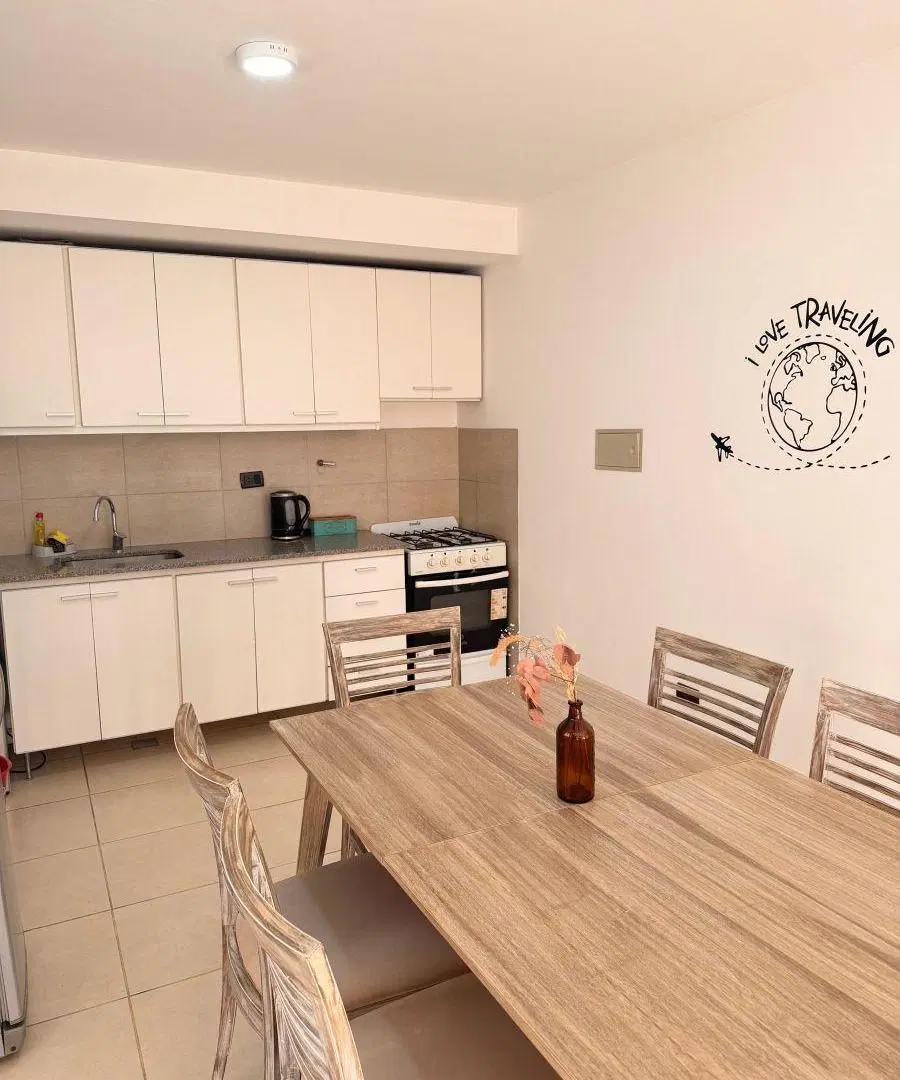 Departamento de 60 m² con 2 dormitorios en alquiler en Godoy Cruz- Arizu 5