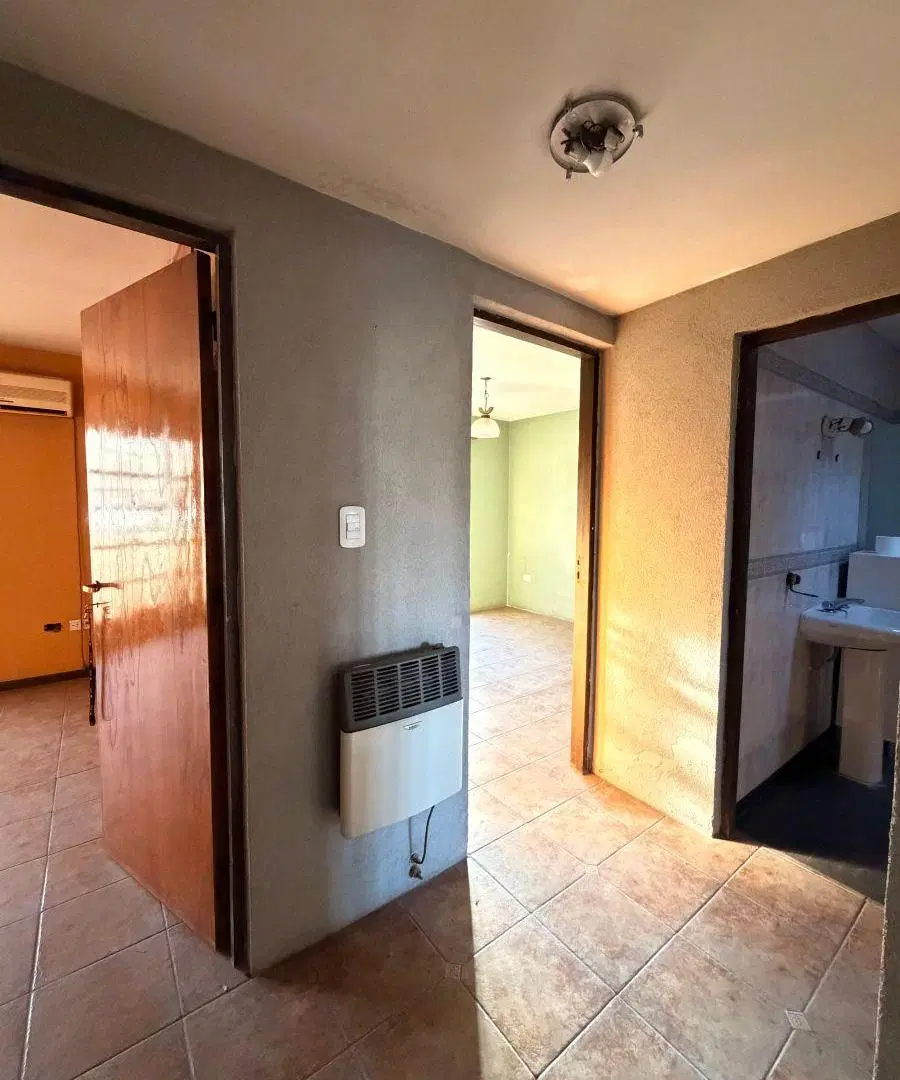 Departamento de 150 m² con 3 dormitorios en venta en Cuarta Sección 4