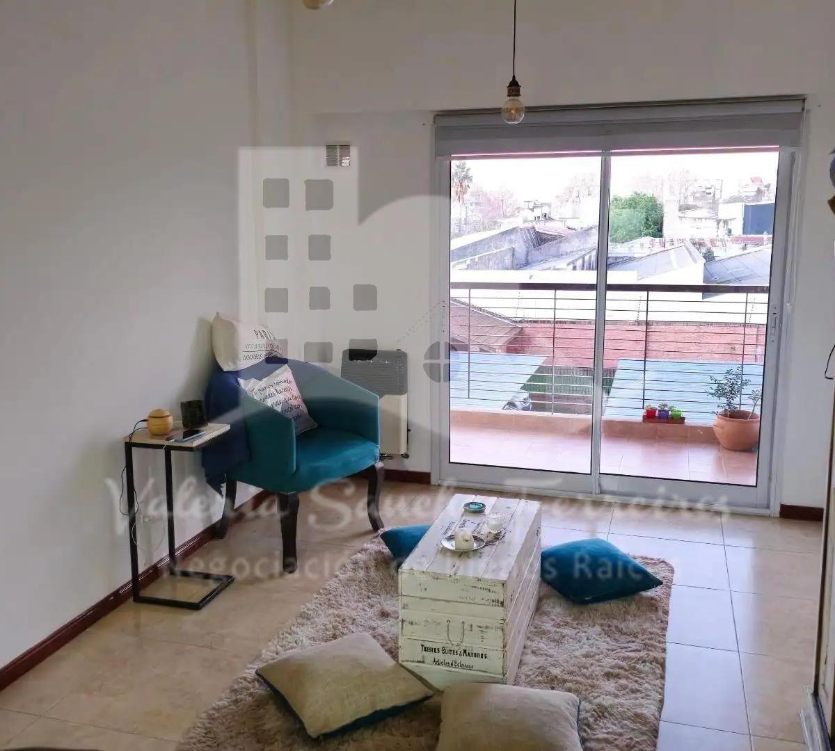 Departamento a La Venta en Edificio Maconda, Quilmes. 2