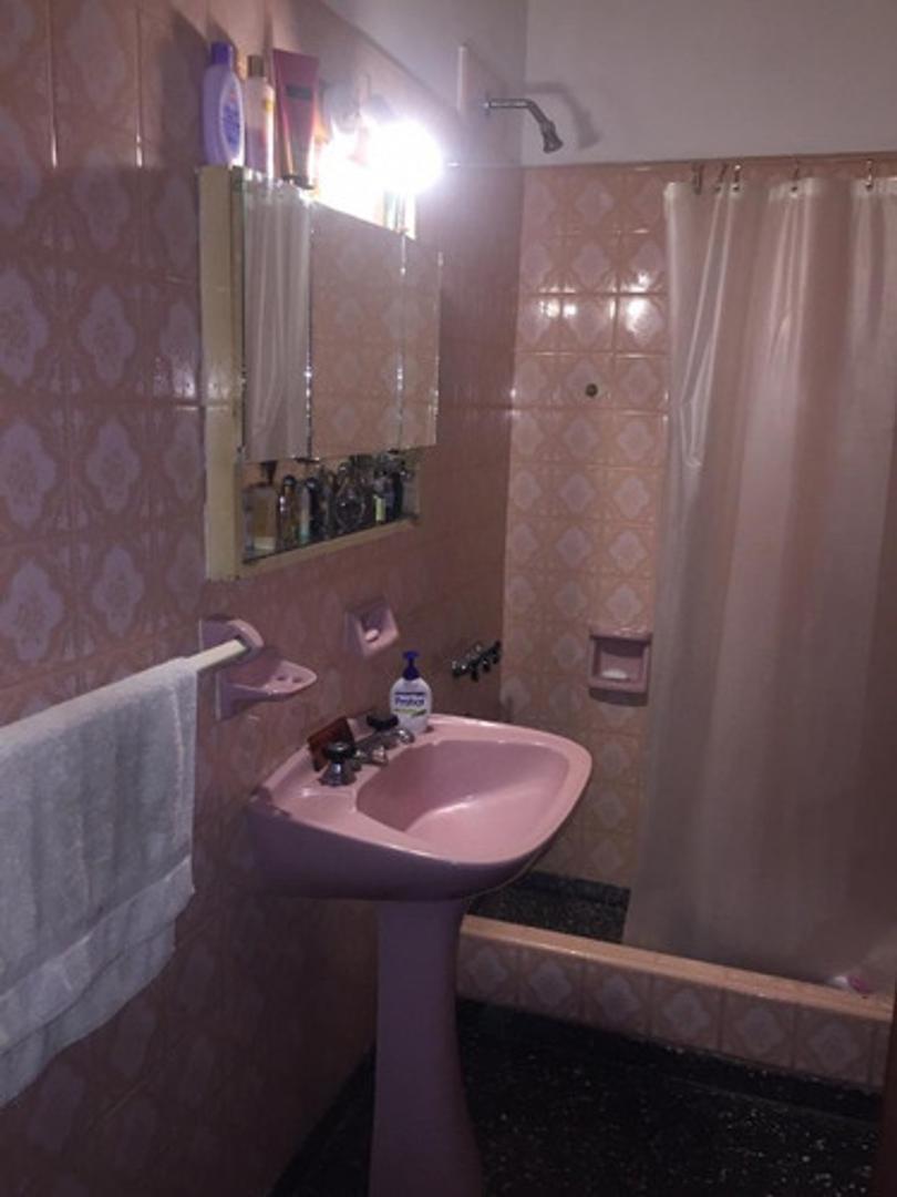Casa a La Venta en Quilmes Oeste 2