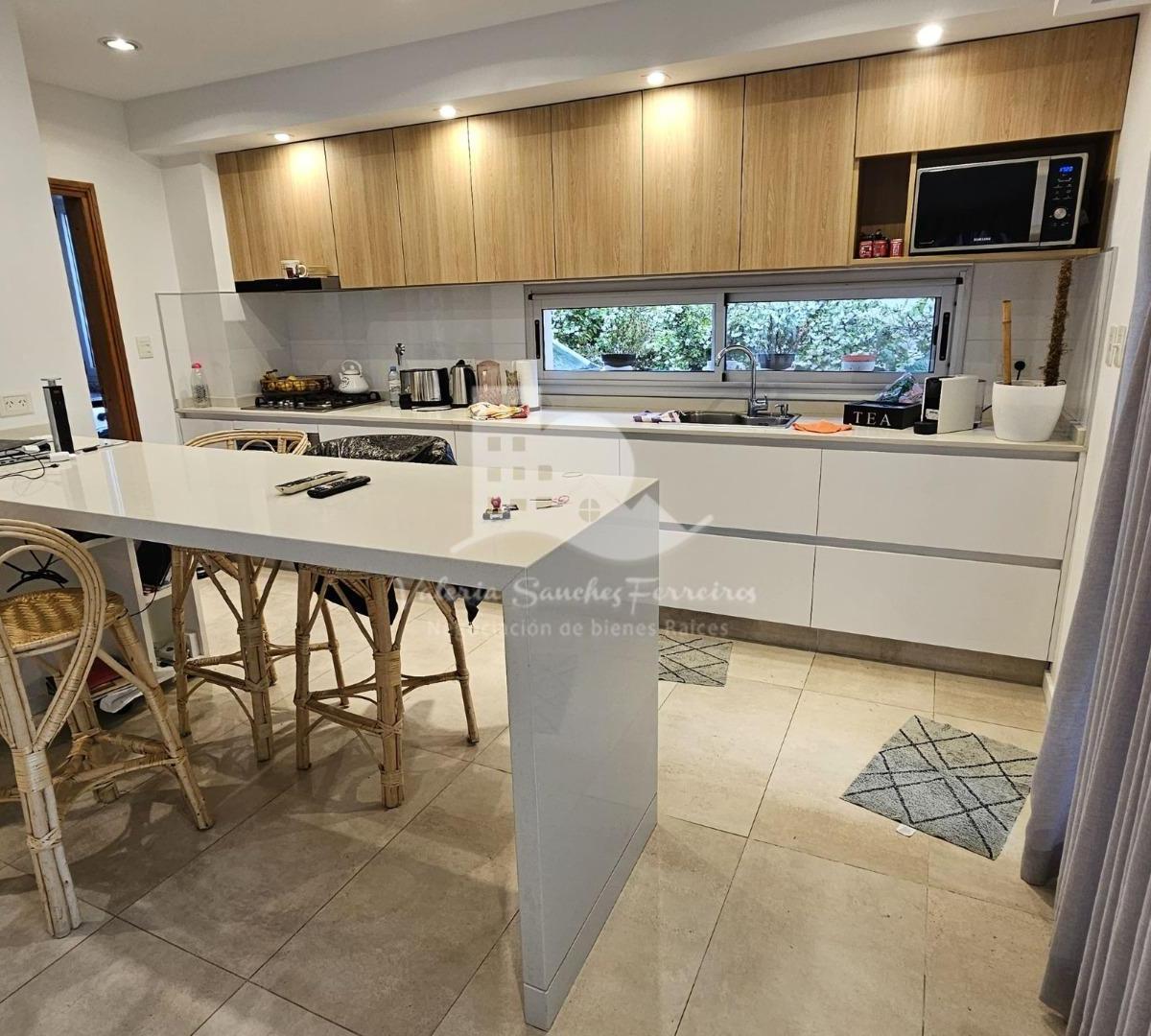 Casa a La Venta en Barrio Las Golondrinas 3