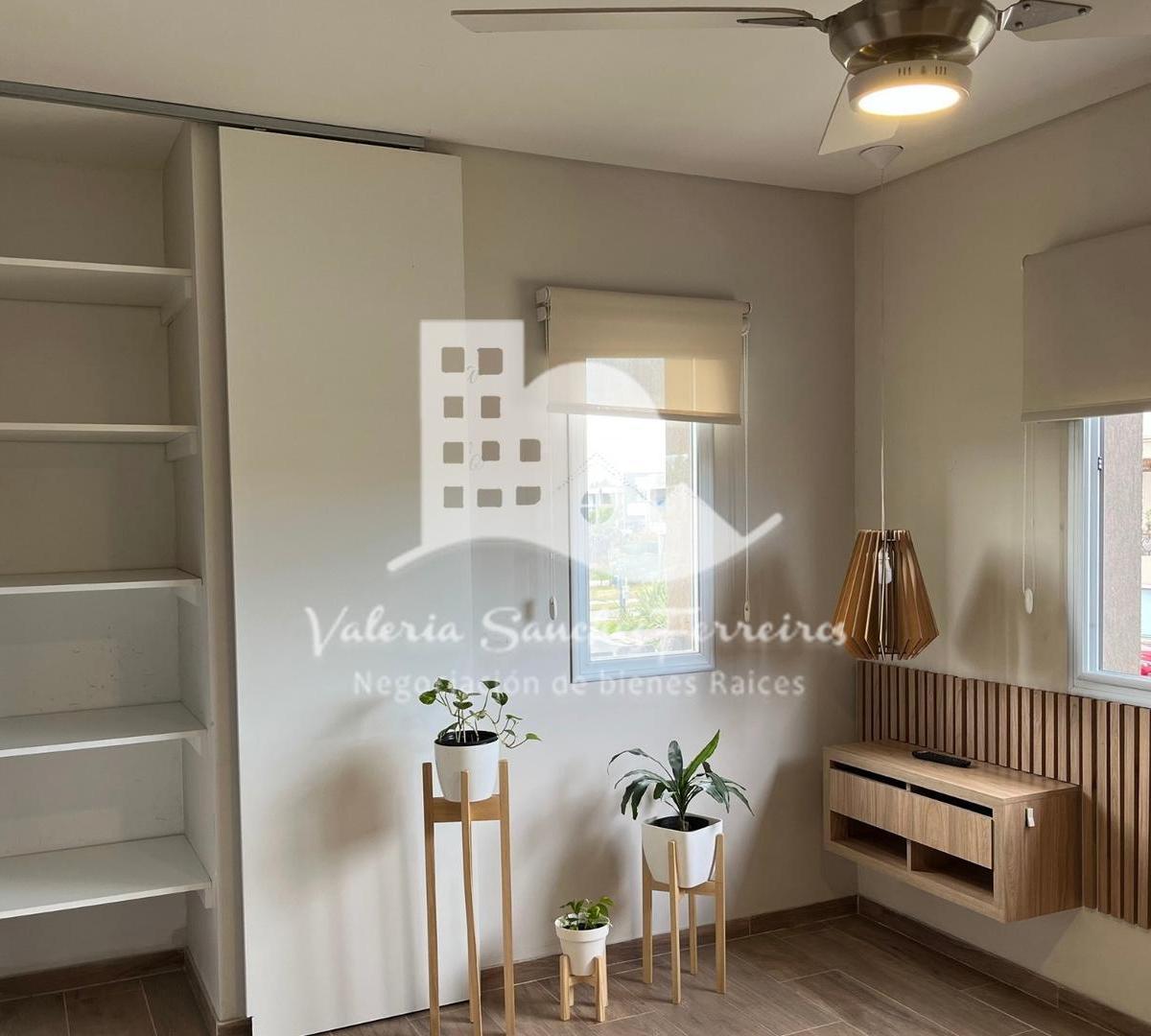 Casa a La Venta en Las Golondrinas 5