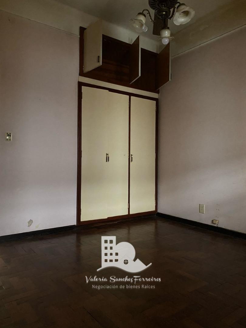 Casa a La Venta en Quilmes Este. 3