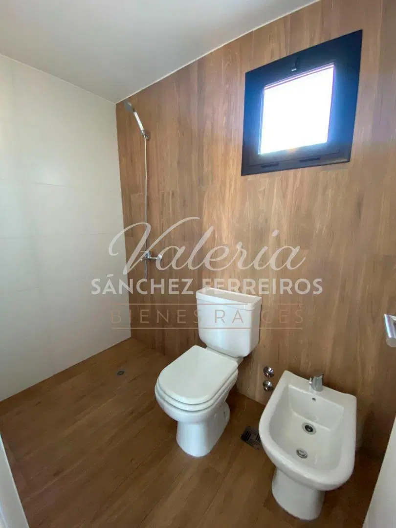 Monoambiente en alquiler Quilmes con espacio guardacoche 5
