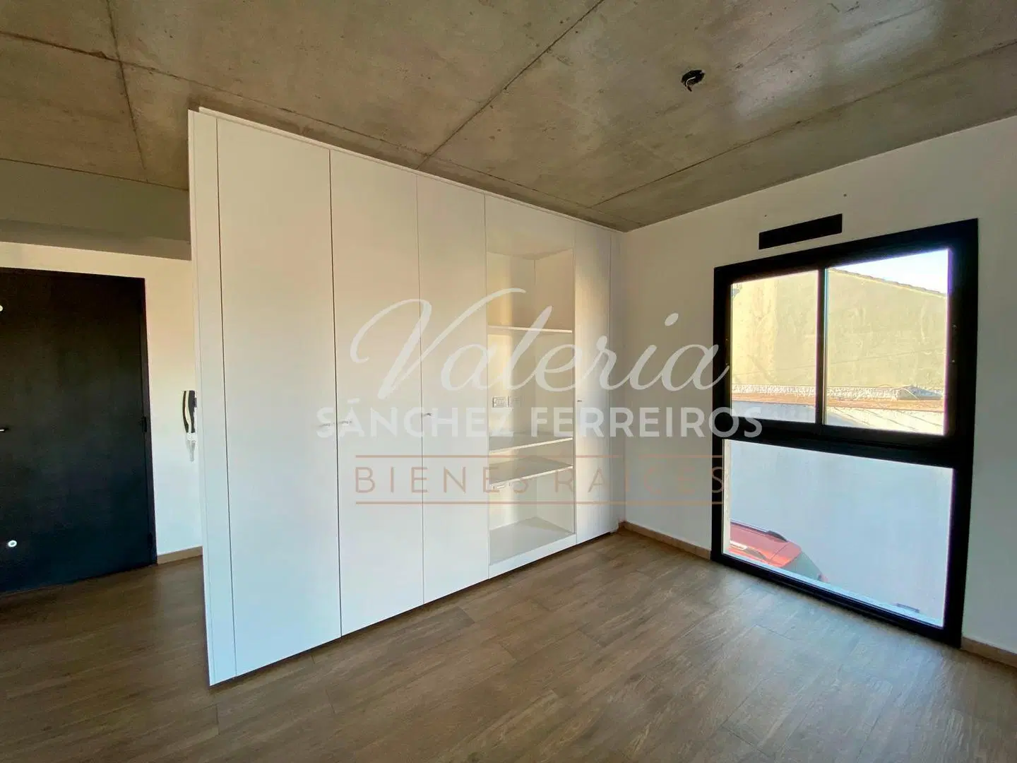Monoambiente en alquiler Quilmes con espacio guardacoche 5