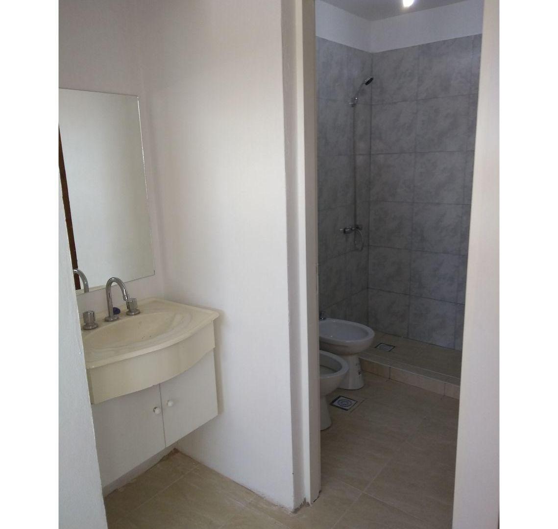 Foto de Departamento de 1 Dormitorio en Alquiler – B° AMPPyA, imagen 5