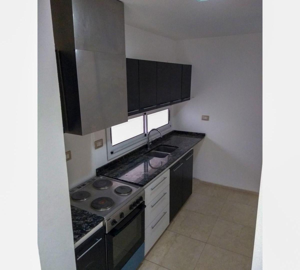 Foto de Dúplex en Alquiler – Cercano al Shopping San Luis, imagen 4