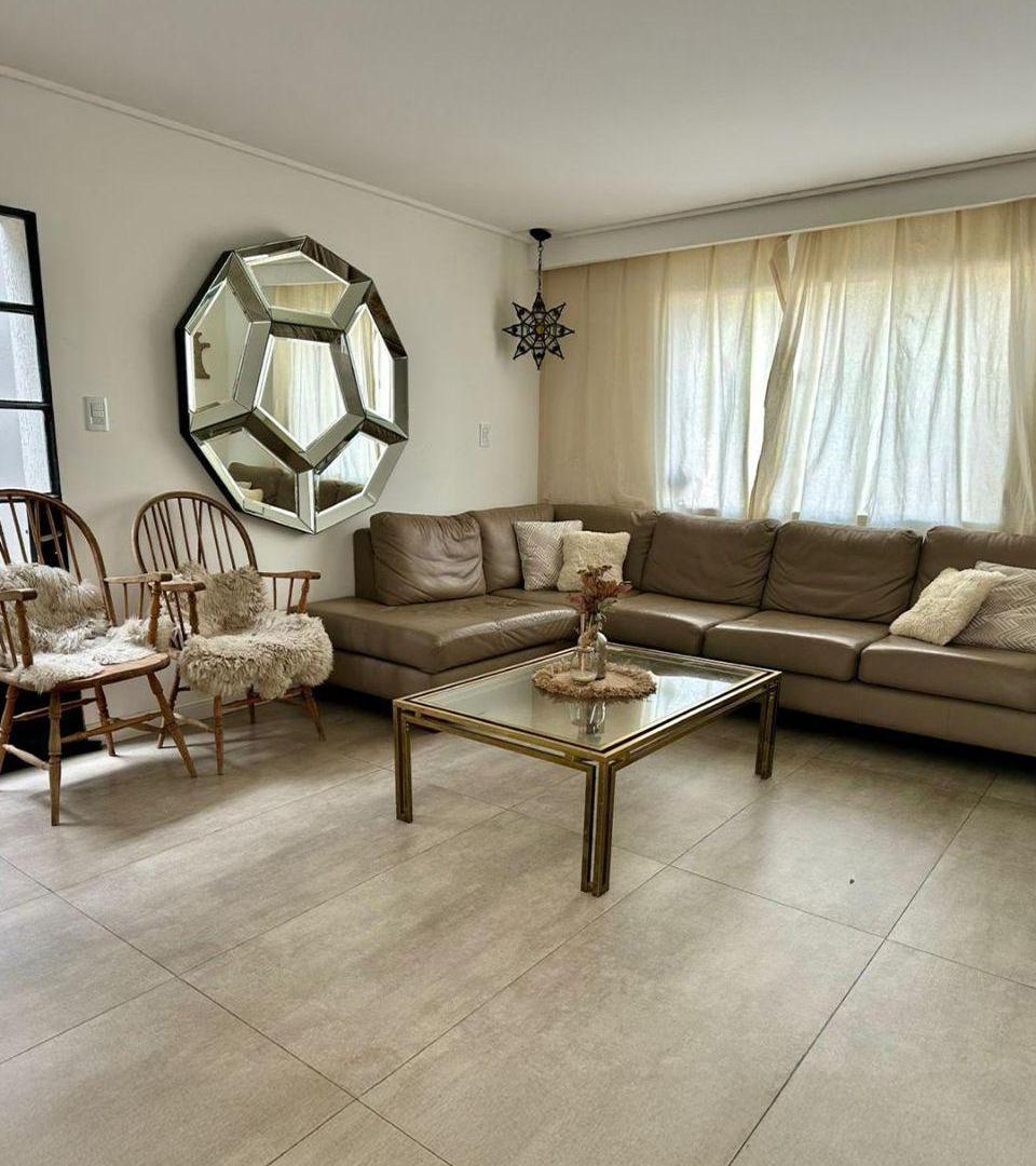 En venta casa en barrio Cerrito