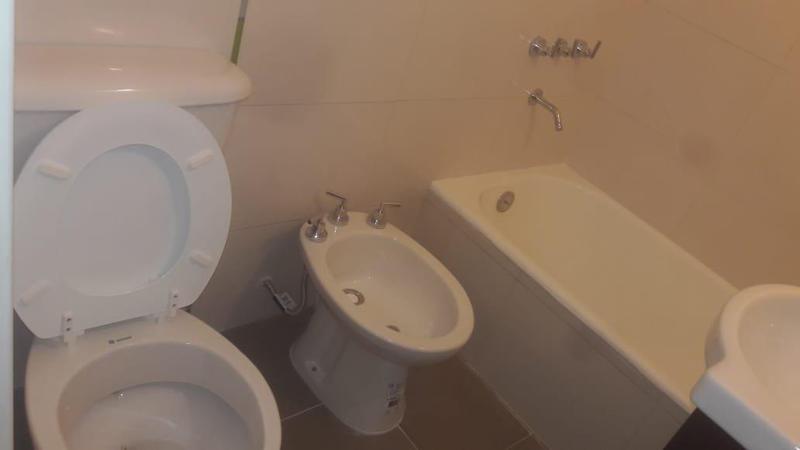 Foto de DEPTO 1 AMBIENTES RECICLADO EN SANTA FE Y BELGRANO, imagen 4