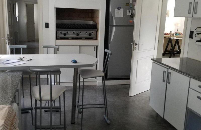 Excelente Chalet 5 Ambientes Sobre Lote de 1200 m² en Rumenco 1