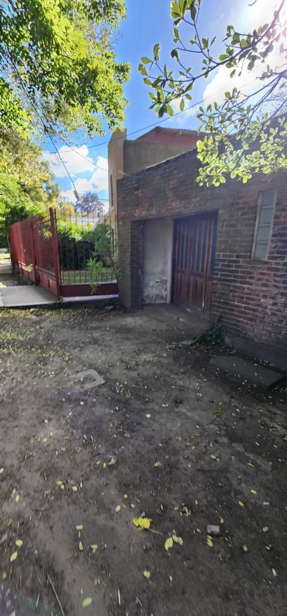 Casa en Los Olmos y Los Eucaliptos 1
