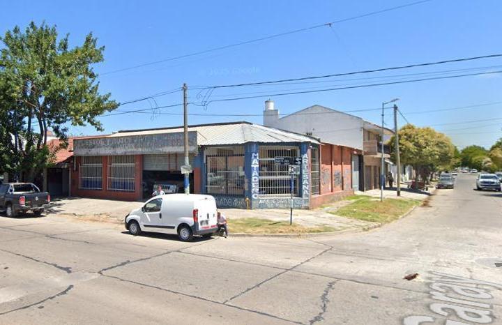 Local en Bernardino Rivadavia