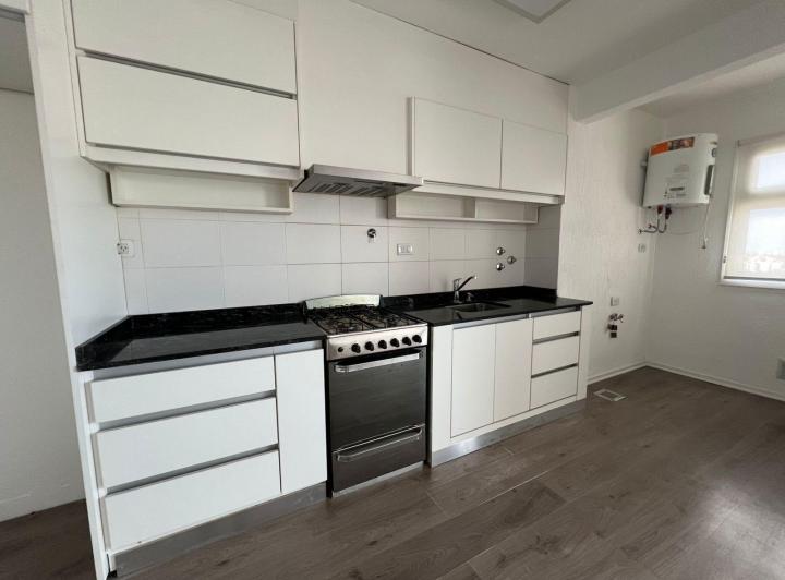 Departamento en Villa Primera 4