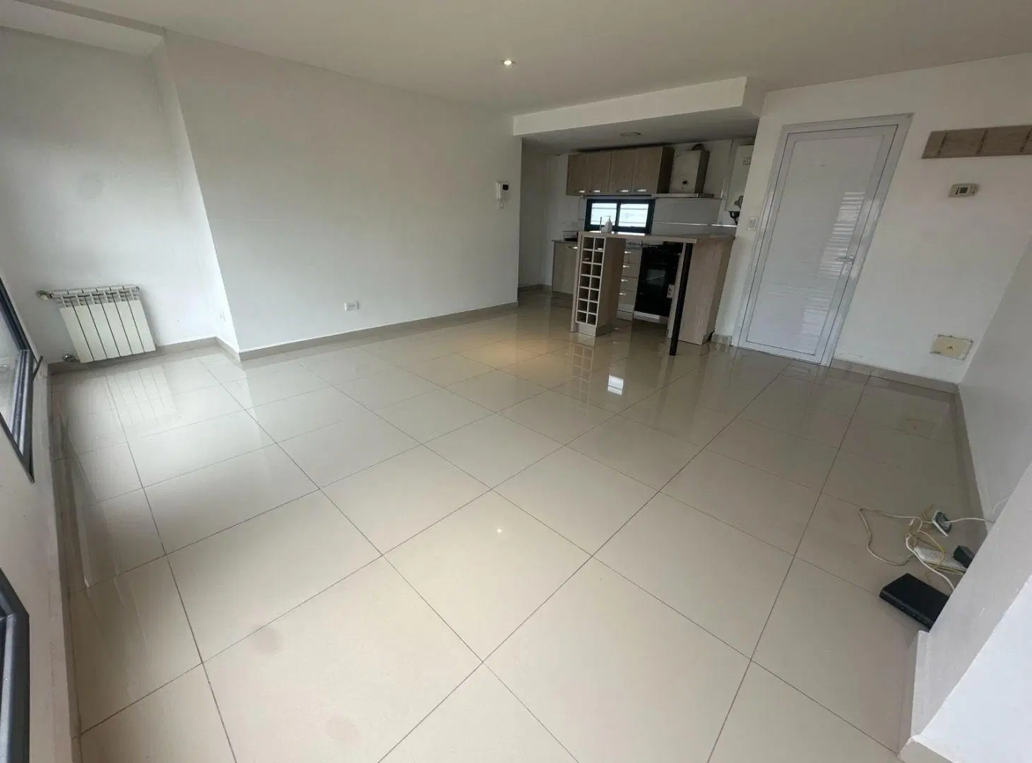 Departamento en Chauvin en alquiler con cochera 1