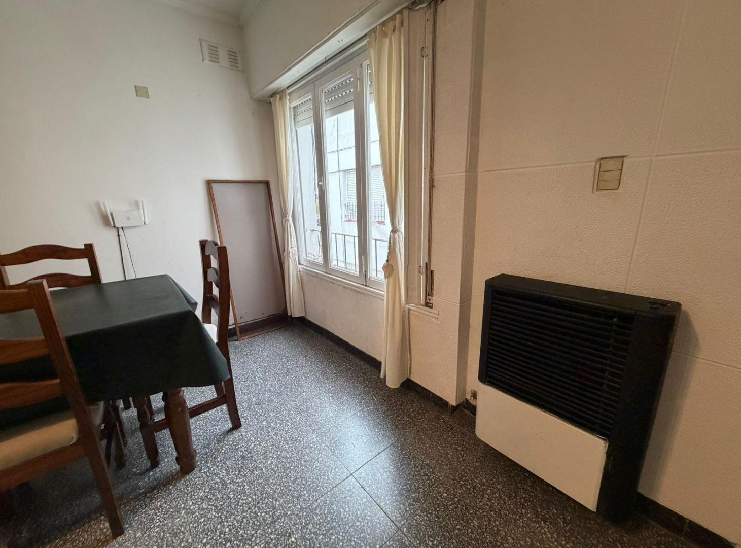 Foto de DEPTO 3 AMBIENTES Y DOS UNIDADES COMPLEMENTARIAS EN ROCA Y FRANCIA, imagen 3