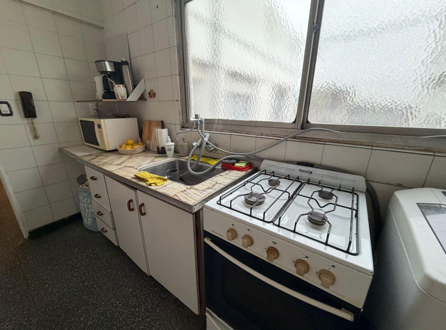 Foto de DEPTO 3 AMBIENTES Y DOS UNIDADES COMPLEMENTARIAS EN ROCA Y FRANCIA, imagen 4