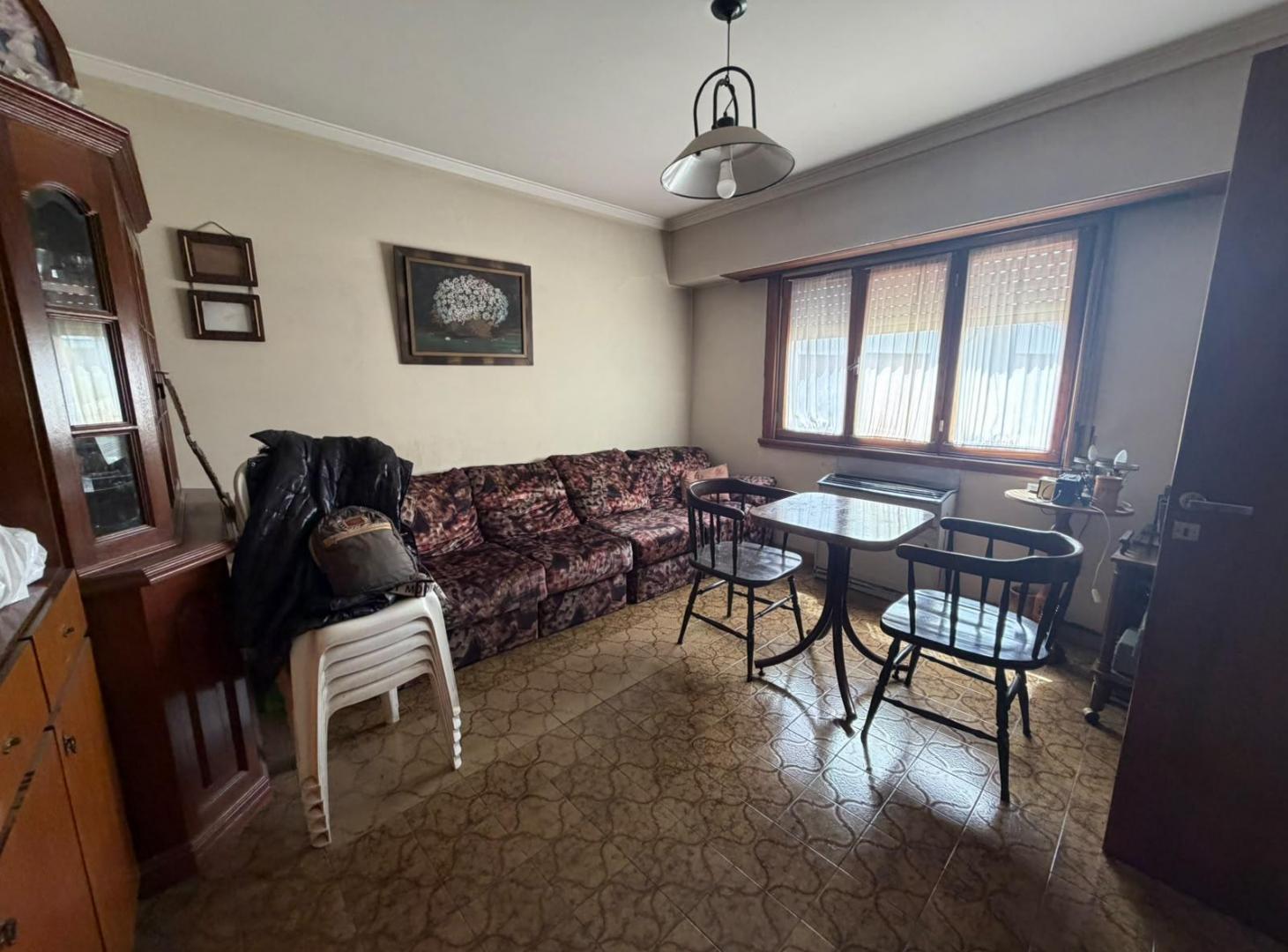 Foto de DUPLEX 3 AMBIENTES CON COCHERA SEMI CUBIERTA EN CHAUVIN, imagen 5