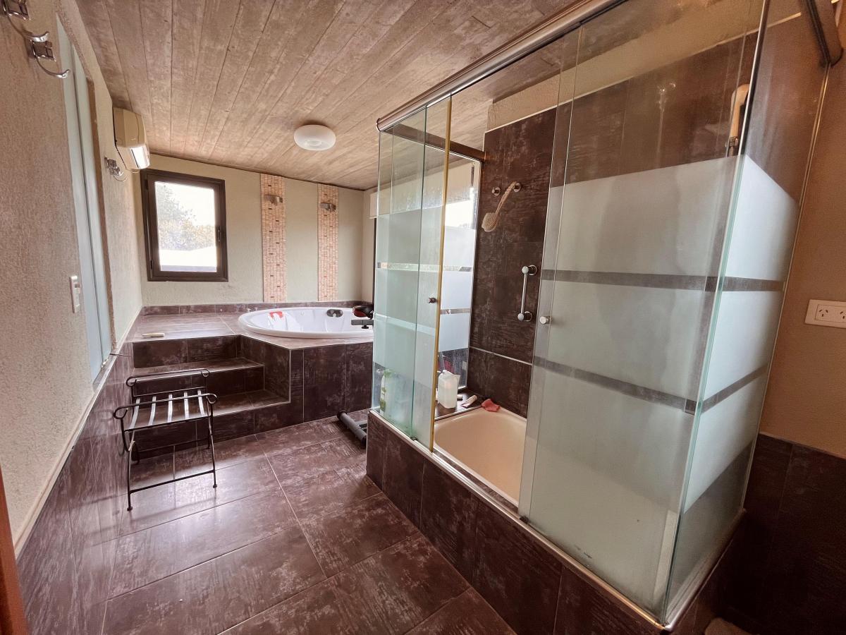 Foto de Casa de categoría en venta - Corral de Barrancas, imagen 3